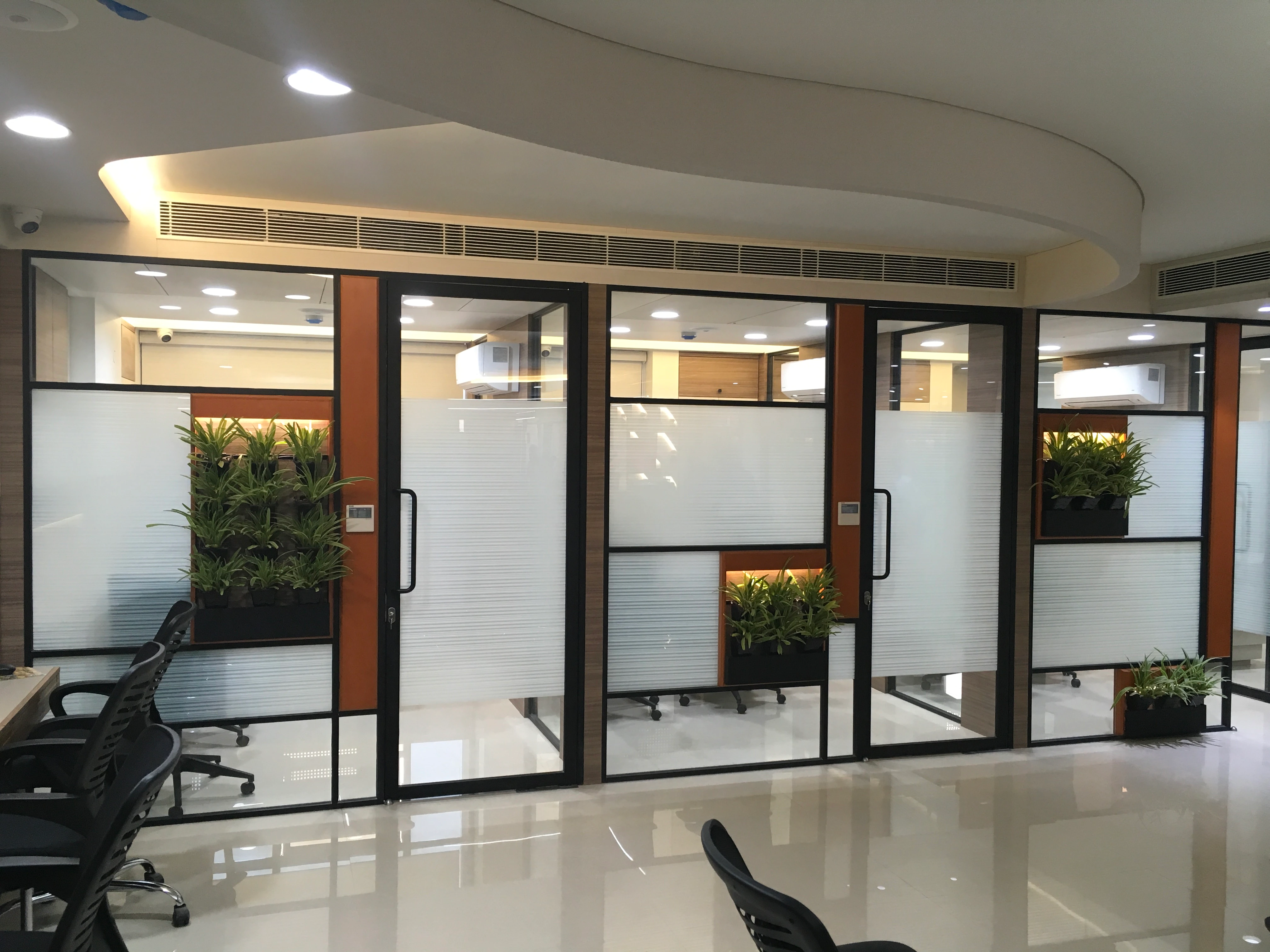 Slim Profile Partition